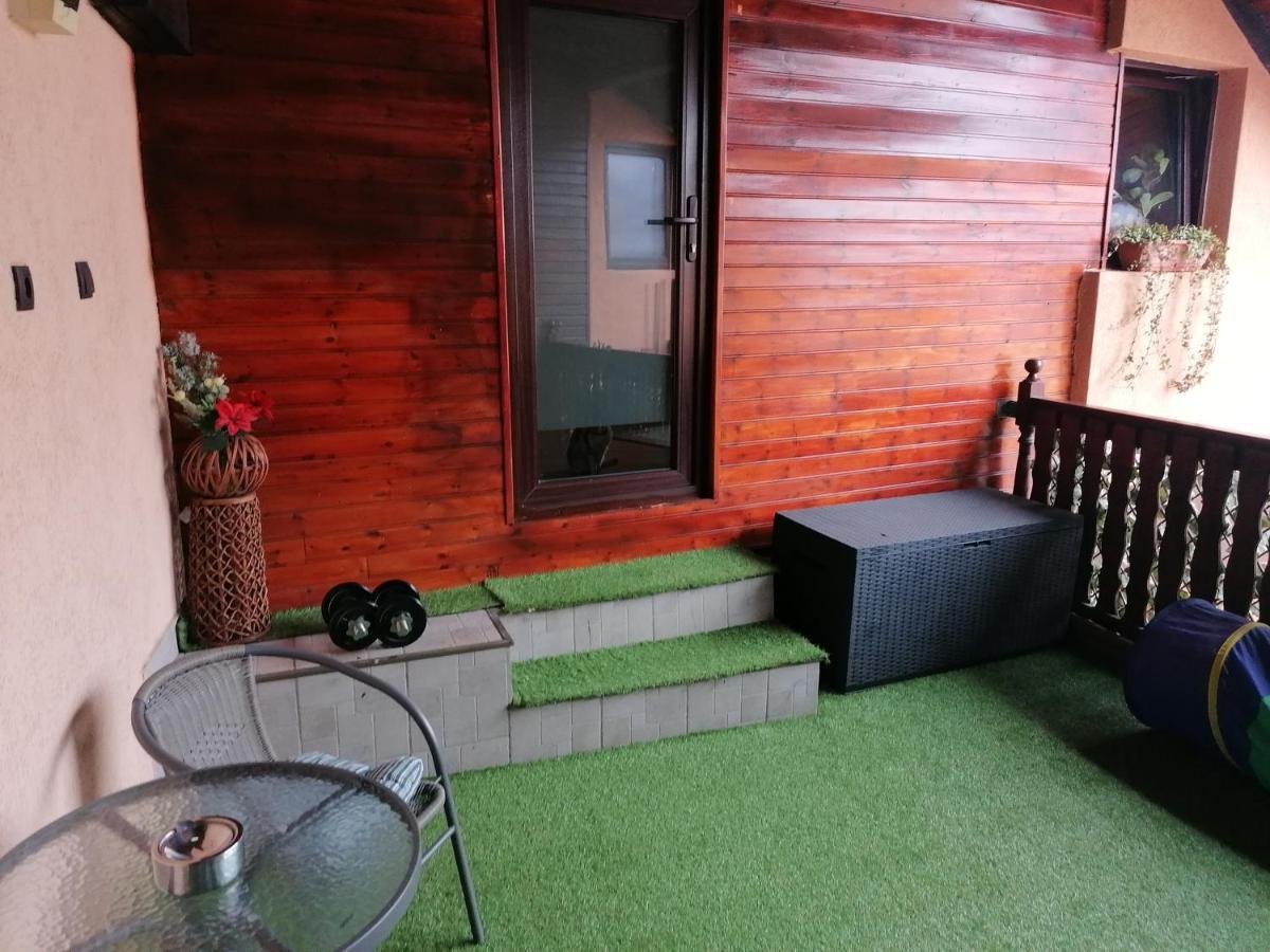 Cozy Attic Studio Μπρασόβ Εξωτερικό φωτογραφία